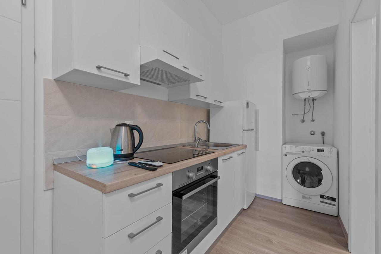 Mima Apartments غييكا المظهر الخارجي الصورة