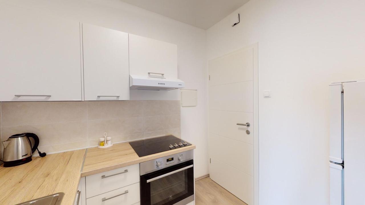 Mima Apartments غييكا المظهر الخارجي الصورة